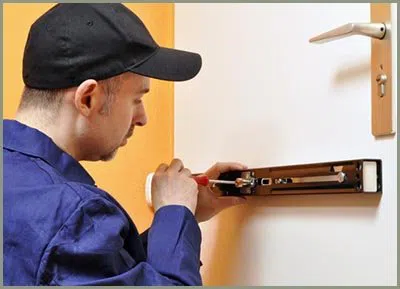 Locksmith Solution Services Covina, CA 909-332-2813 - 68-44-1